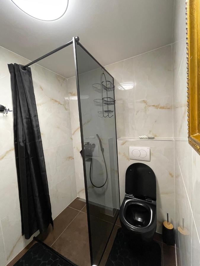 Tequila Apartments (Adults Only) Zadar Exterior photo