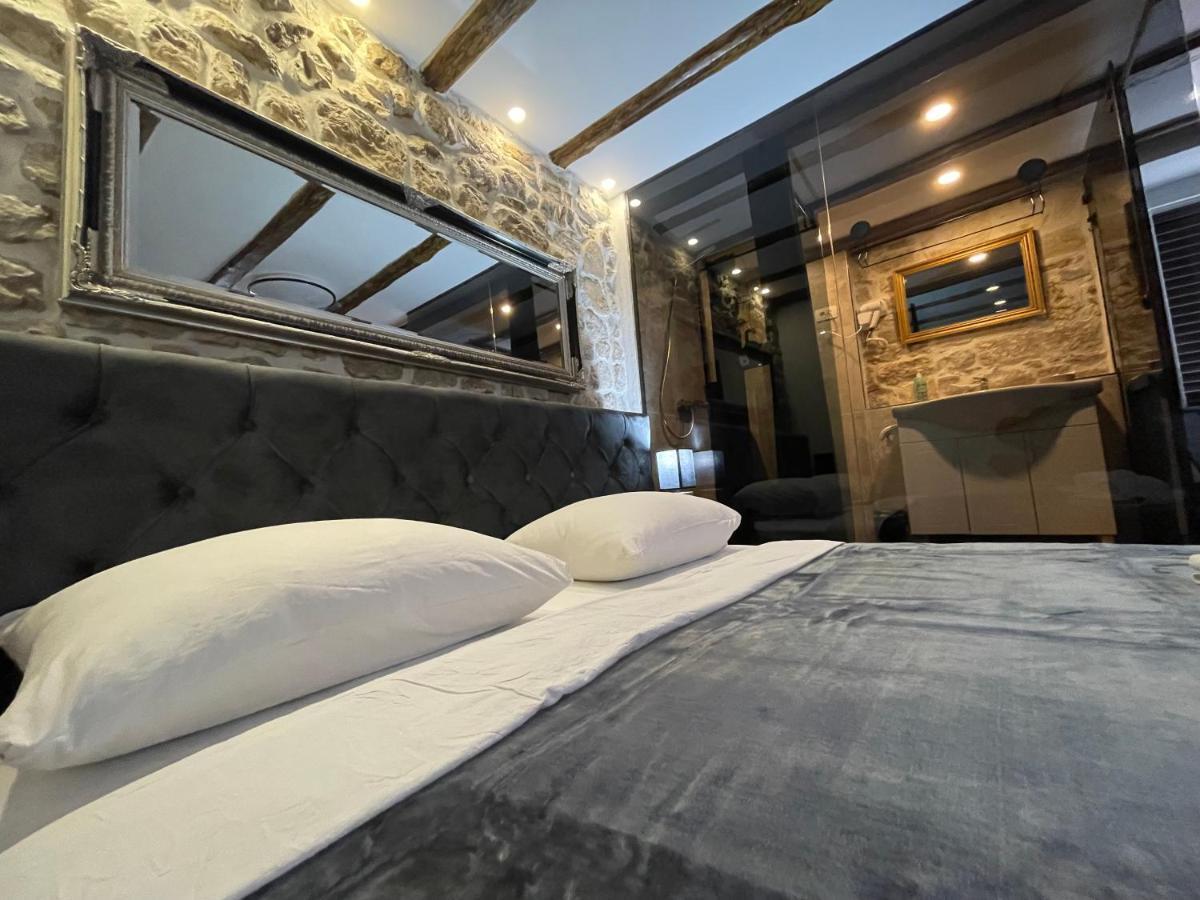Tequila Apartments (Adults Only) Zadar Exterior photo