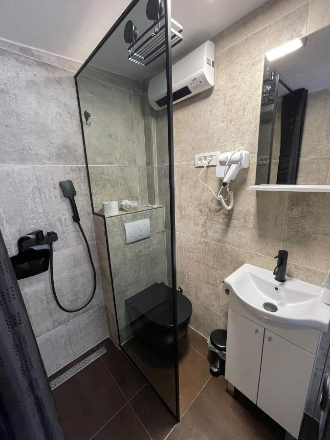 Tequila Apartments (Adults Only) Zadar Exterior photo